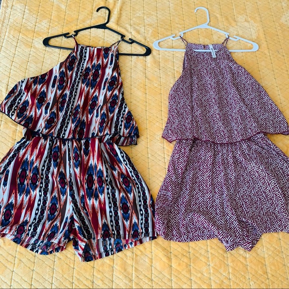 TWO rompers size MEDIUM 💕 2 for 1 DEAL. - Picture 2 of 7